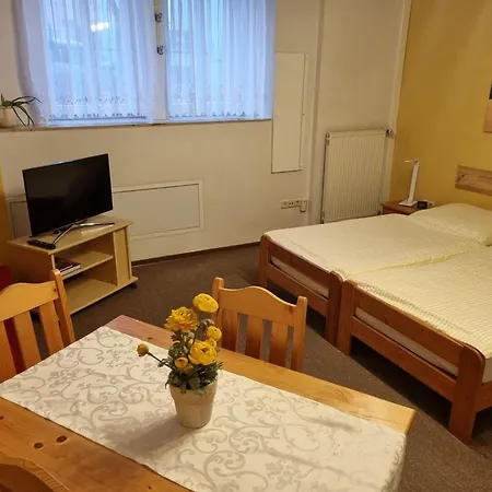 Gaestezimmer Kaempfe *